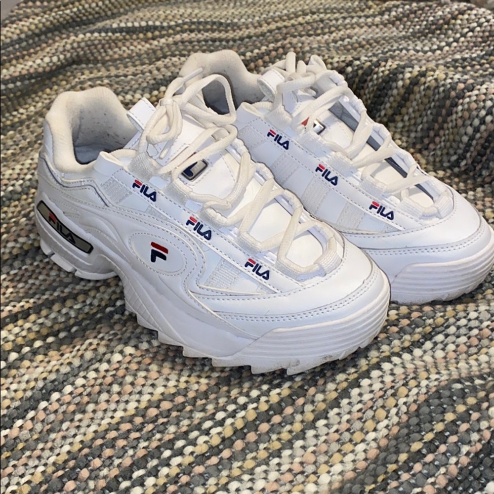 fila disruptor sneakers